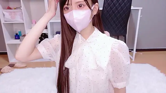 Snapshot of hina_mochi chatting on June 2026 12:51:02 PM hina mochi online show from June 2026 12:51:02 PM