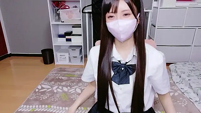 Snapshot of hina_mochi chatting on July 2026 12:35:01 PM hina mochi online show from July 2026 12:35:01 PM
