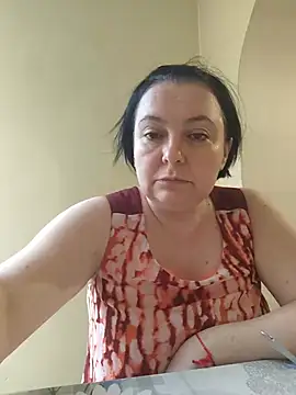 Snapshot of EmmaEmmy40 chatting on June 2026 04:16:02 PM EmmaEmmy40 online show from June 2026 04:16:02 PM