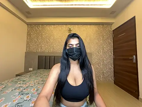 Snapshot of Miss_Heer chatting on July 2026 12:48:01 AM Miss Heer online show from July 2026 12:48:01 AM