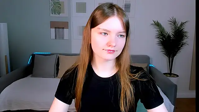 Snapshot of LookEva chatting on May 2026 04:18:01 AM LookEva online show from May 2026 04:18:01 AM