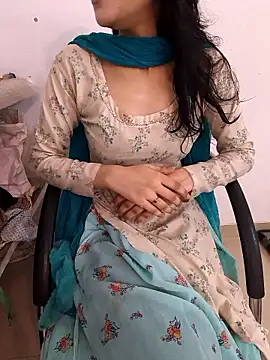 Snapshot of zoya_baby_ chatting on June 2026 03:55:01 AM zoya baby online show from June 2026 03:55:01 AM