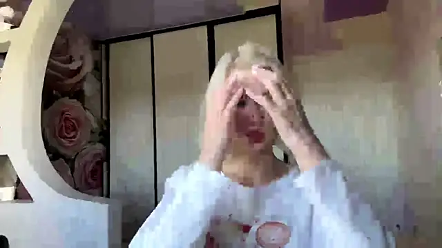 ScarlettRosy online show from June 2026 04:35:02 AM