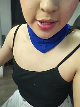 Snapshot of Lubnna chatting on May 2026 11:35:02 PM Lubnna online show from May 2026 11:35:02 PM