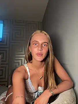Exotic-Elsie online show from May 2026 09:22:01 PM