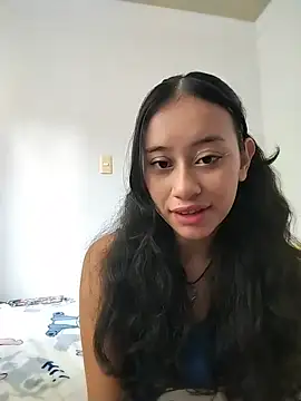 Snapshot of L0lita_Emi12 chatting on May 2026 12:31:02 PM L0lita Emi12 online show from May 2026 12:31:02 PM