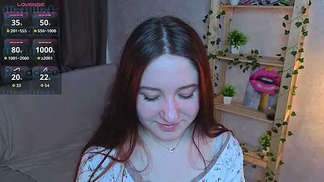 Snapshot of RudyLienna chatting on June 2026 04:15:02 AM RudyLienna online show from June 2026 04:15:02 AM