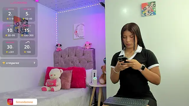 FernandaHils online show from July 2026 07:39:01 PM