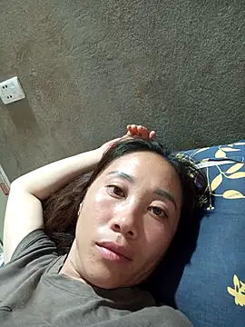 Snapshot of Jinli_01 chatting on May 2026 01:41:01 PM Jinli 01 online show from May 2026 01:41:01 PM