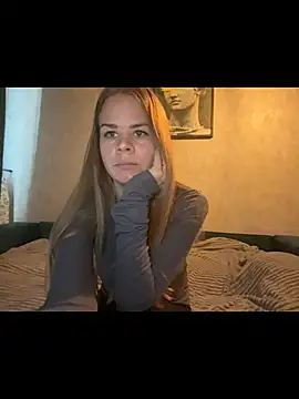 Snapshot of MaryMathews_ chatting on June 2026 01:24:02 PM MaryMathews online show from June 2026 01:24:02 PM