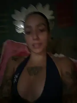 MartinadeCaxias online show from May 2026 07:56:02 PM