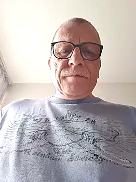 Eddy0763 online show from May 2026 08:54:01 AM