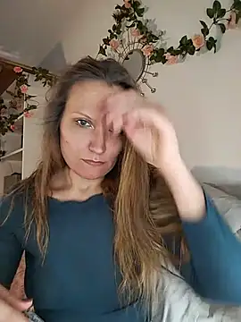 Snapshot of Candy_Cougar chatting on June 2026 07:14:02 AM Candy Cougar online show from June 2026 07:14:02 AM