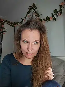 Snapshot of Candy_Cougar chatting on June 2026 06:58:02 AM Candy Cougar online show from June 2026 06:58:02 AM