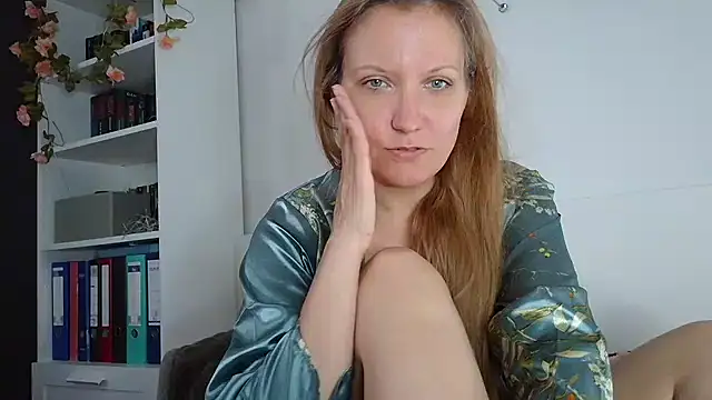 Snapshot of Candy_Cougar chatting on July 2026 06:49:02 AM Candy Cougar online show from July 2026 06:49:02 AM