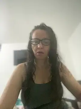 Snapshot of Soy_Camila8 chatting on June 2026 10:14:02 AM Soy Camila8 online show from June 2026 10:14:02 AM