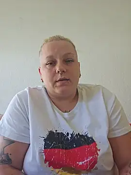 Snapshot of Lady_Peggi chatting on June 2026 09:22:02 AM Lady Peggi online show from June 2026 09:22:02 AM