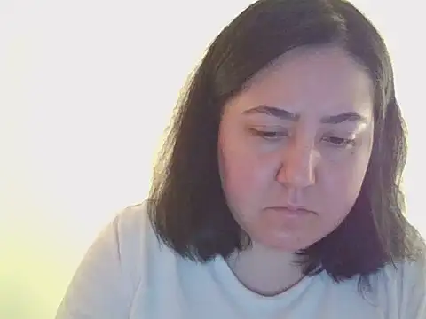 IsabellaJacobs online show from May 2026 04:35:01 PM