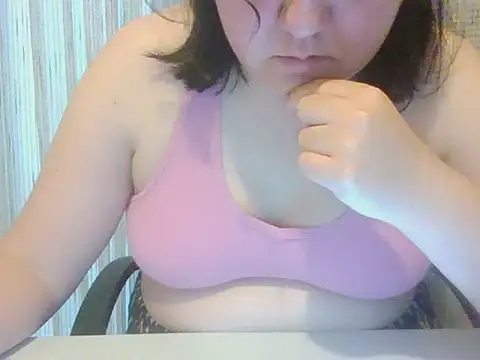 IsabellaJacobs online show from May 2026 04:24:01 PM