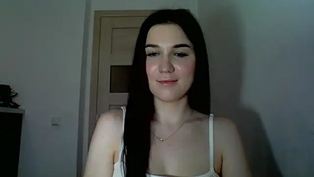 Snapshot of Katiee_Foxi chatting on May 2026 04:46:02 PM Katiee Foxi online show from May 2026 04:46:02 PM