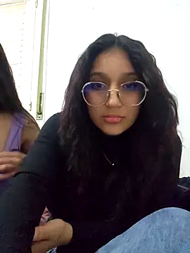 Snapshot of babyangel2002 chatting on May 2026 07:33:02 PM babyangel2002 online show from May 2026 07:33:02 PM