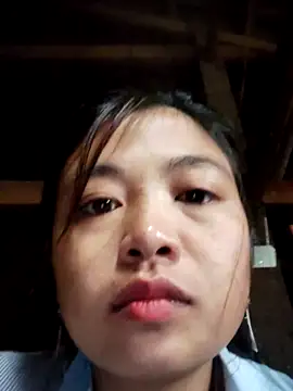 Snapshot of Tryphena chatting on May 2026 12:05:01 AM Tryphena online show from May 2026 12:05:01 AM