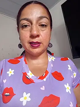 Tumilf online show from May 2026 07:33:02 PM