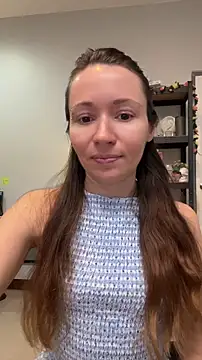 Snapshot of Mini_girl_do_it_better chatting on May 2026 03:10:01 PM Mini girl do it better online show from May 2026 03:10:01 PM