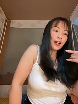 Snapshot of MUNMUN2K5 chatting on May 2026 01:39:02 PM MUNMUN2K5 online show from May 2026 01:39:02 PM