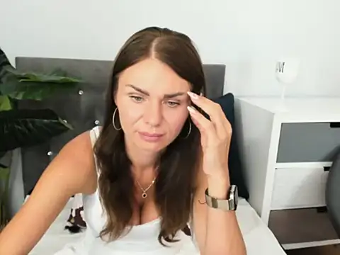 Snapshot of ClarissaRose chatting on June 2026 02:59:01 PM ClarissaRose online show from June 2026 02:59:01 PM