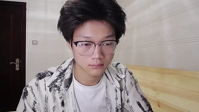 XJ-XIAOXIAO online show from May 2026 08:28:02 PM