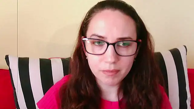 Snapshot of EmilyHotAngel chatting on June 2026 02:17:02 PM EmilyHotAngel online show from June 2026 02:17:02 PM