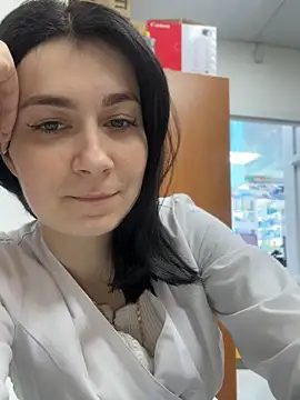 Snapshot of MissElya chatting on June 2026 02:08:02 PM MissElya online show from June 2026 02:08:02 PM