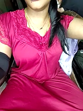 Snapshot of Tamil__Thara003 chatting on June 2026 06:03:02 PM Tamil Thara003 online show from June 2026 06:03:02 PM