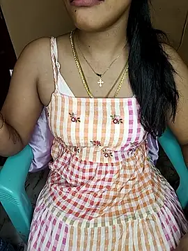Snapshot of Tamil__Thara003 chatting on June 2026 11:26:02 AM Tamil Thara003 online show from June 2026 11:26:02 AM