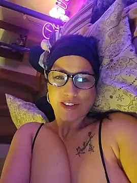 MorganaMystic online show from May 2026 06:27:01 PM