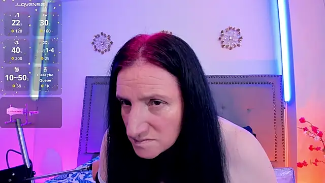 Snapshot of CloeMature chatting on June 2026 02:12:01 AM CloeMature online show from June 2026 02:12:01 AM