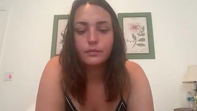 Anniehelen online show from May 2026 07:41:01 PM