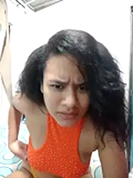 Snapshot of AntonellaMonroew chatting on May 2026 04:50:01 AM AntonellaMonroew online show from May 2026 04:50:01 AM