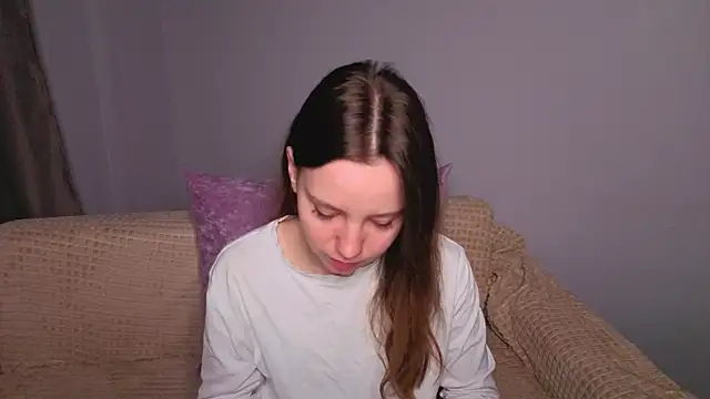 lolytaberry online show from June 2026 01:39:01 AM