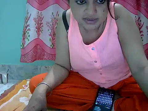 Snapshot of angelqueen19 chatting on May 2026 07:55:02 PM angelqueen19 online show from May 2026 07:55:02 PM
