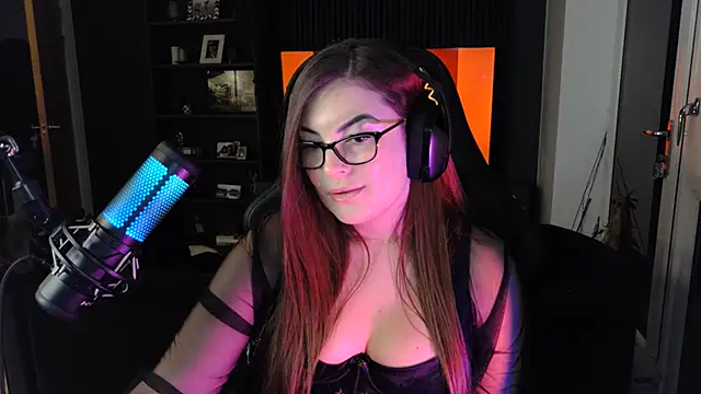 AvaKayley online show from May 2026 12:06:02 AM