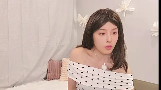 Snapshot of sakura-ch- chatting on July 2026 07:49:01 PM sakura-ch- online show from July 2026 07:49:01 PM