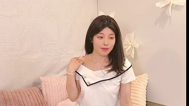 Snapshot of sakura-ch- chatting on July 2026 08:06:02 PM sakura-ch- online show from July 2026 08:06:02 PM