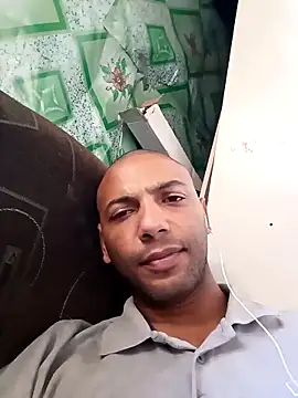 Snapshot of Camodick chatting on February 2025 08:43:02 AM Camodick online show from February 2025 08:43:02 AM
