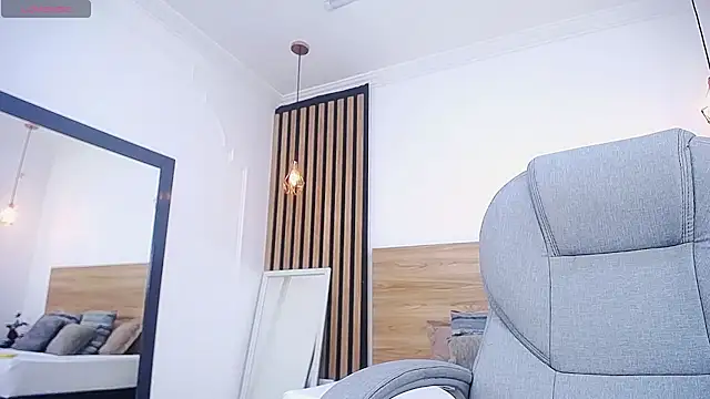 alexa forbes  online show from July 2026 02:48:02 AM