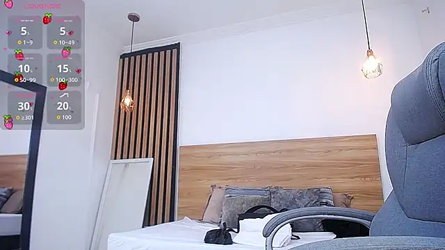 alexa forbes  online show from July 2026 02:40:01 AM