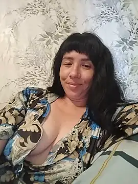 Snapshot of -KARINA-LOVE- chatting on May 2026 03:40:01 PM -KARINA-LOVE- online show from May 2026 03:40:01 PM