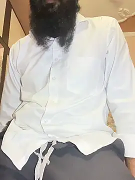 Snapshot of Muslimali chatting on June 2026 04:19:02 PM Muslimali online show from June 2026 04:19:02 PM