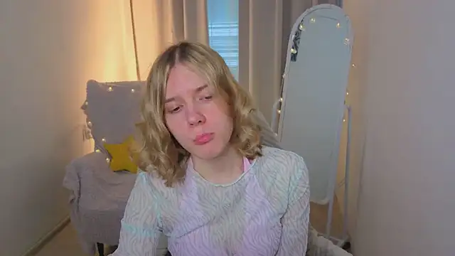 MilanaRayy online show from July 2026 05:43:01 AM